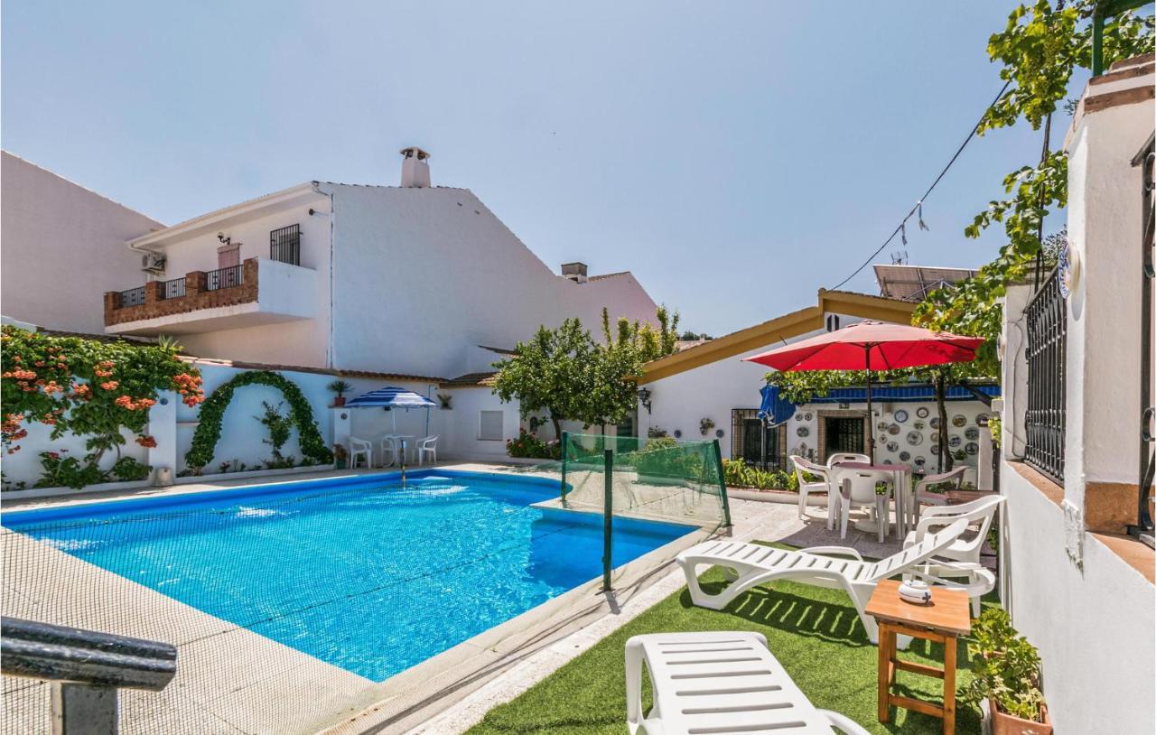 3 Bedroom Beautiful Home In Fuente Tojar Kültér fotó